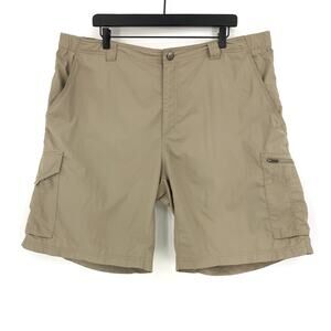 COLUMBIA Silver Ridge Cargo Short Khaki 42W x 10L